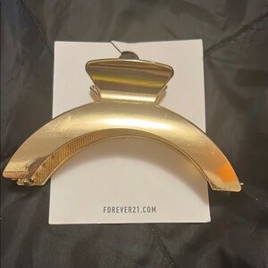New Forever 21 Metallic Gold Hair Claw